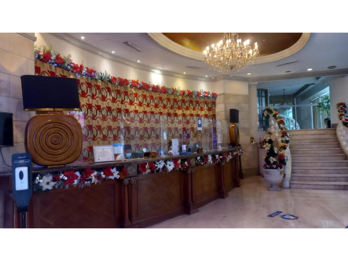 Capital O 914 Makati Palace Hotel Makati City ภายนอก รูปภาพ